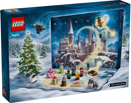 Calendrier de l'Avent LEGO Harry Potter avec des portes ouvertes montrant Poudlard et des figurines.