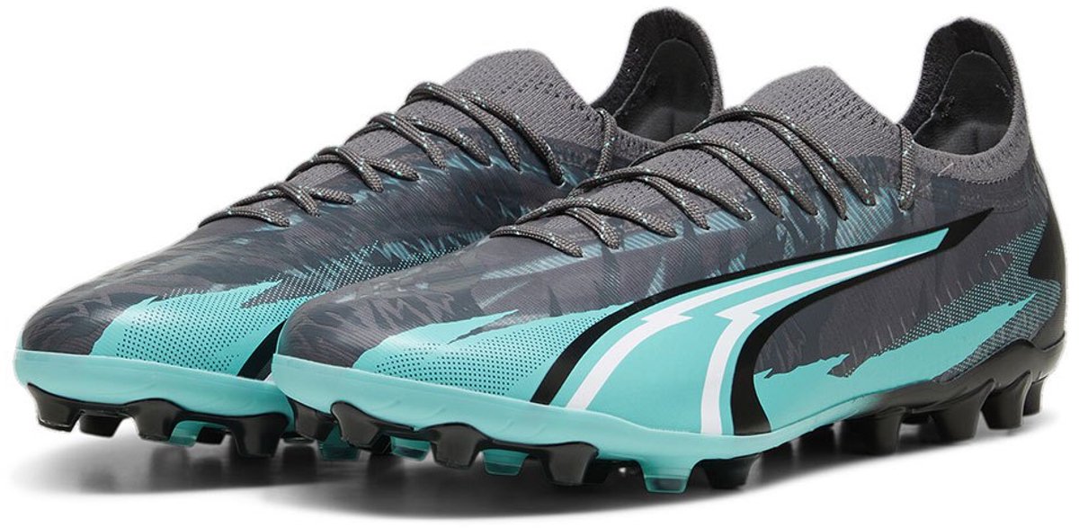 Puma Ultra Ultimate Rush Mg voetbalschoenen in blauw, EU 44, met lichtgewicht Ultraweave bovenwerk voor snelheid en accele...