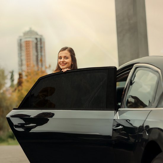 R2B Zonnescherm Auto Zijruit - 2 Stuks - UV Protectie - Zonnescherm Auto Baby & Kind - Zonwering Auto - Zonwering Raam - Auto Zonnescherm - Auto Accessoires