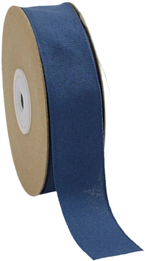Rol blauw katoenen lint van 25 mm breed.