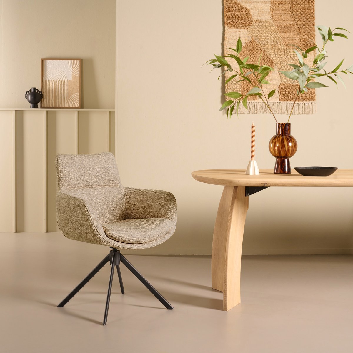 Woonexpress Draaibare Eetkamerstoel Oland - Textiel / Metaal - Mocca / Zwart - 62x88x64 cm (BxHxD) - 360° - ARS Bruin