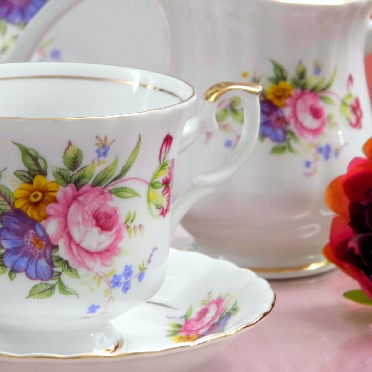 Porseleinen Koffieservies Iwona 6/18 Delen - Wit met Gouden Decoratie
