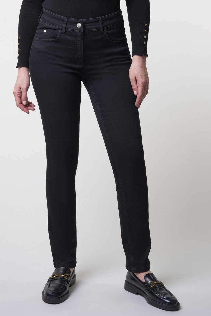 Twigie Shape-On Straight Jeans