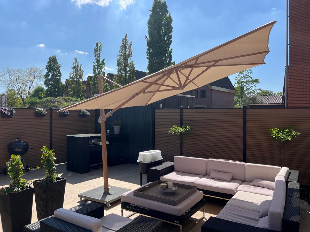 4 Seasons Outdoor Siesta Premium cantilever parasol 300 x 300 cm - sand / wood-look frame