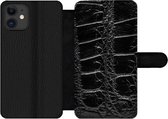 Bookcase Geschikt voor iPhone 11 telefoonhoesje - Dierenprint - Krokodillen - Leer - Met vakjes - Wallet case met magneetsluiting