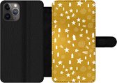 Bookcase Geschikt voor iPhone 11 Pro Max telefoonhoesje - Kerst - Feest - Goud - Met vakjes - Wallet case met magneetsluiting