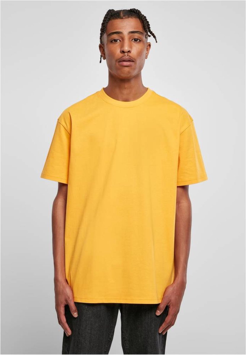 Urban Classics Heavy Oversized Heren T-shirt L Geel