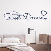 Stickerheld - Muursticker Sweet dreams - Slaapkamer - Droom zacht - Slaap lekker - Engelse Teksten - Mat Donkerblauw - 27.8x131.3cm
