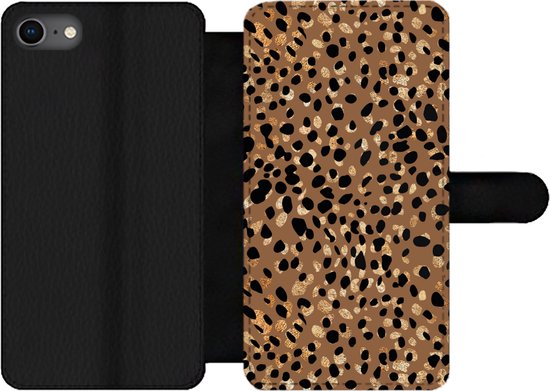 Bookcase Geschikt voor iPhone 7 telefoonhoesje - Dierenprint - Luxe - Goud - Bruin - Met vakjes - Wallet case met magneetsluiting