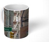 Mok - Broadway- New York - Urban - 350 ML - Beker - Uitdeelcadeautjes