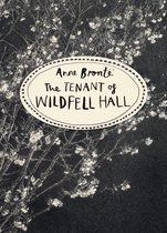De voorkant van het boek 'The Tenant of Wildfell Hall' door Anne Brontë met een handgetekende ovale titel op een achtergrond van bloeiende takken.
