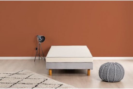 Matelas mousse 90 x 190 - Confort ferme - Epaisseur 10 cm - Production européenne - DEKO DREAM Huopa