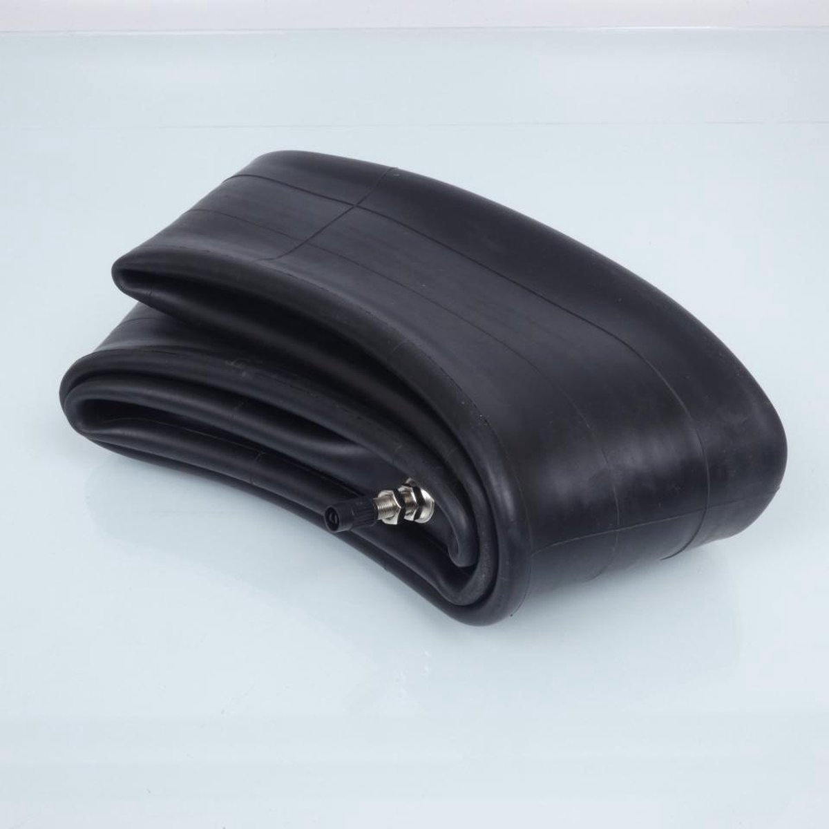 mastertube 4.00 tot 4.50-17 klep rechts tr4 voor motorfiets nieuw