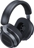 Zwarte Turtle Beach Stealth 700 Gen 3 gaming headset, zijaanzicht met "Turtle Beach" logo op de oorschelp.