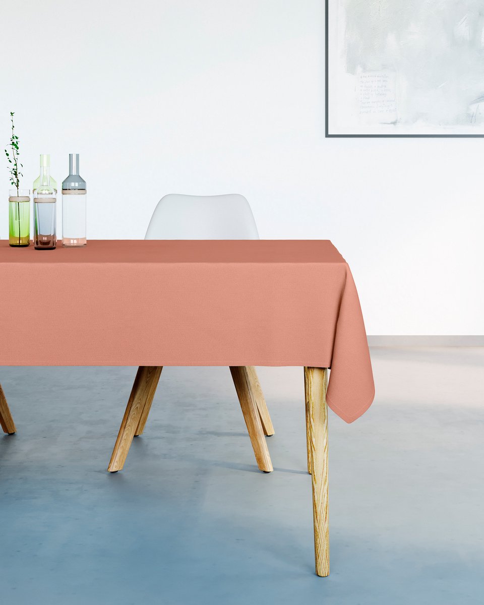 Mistral Home - TAFELKLEED - waterafstotend - 150 x 250 cm - effen kleur - terracotta