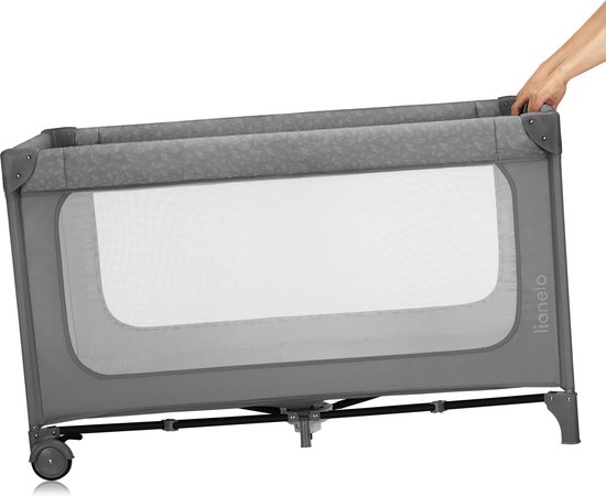 Lionelo Jasmin Easy Fold Campingbedje - Snel opvouwbaar systeem - 2 matrashoogtes (T25) - Zijdeur met rits - Gaaswanden - 2 wielen met rem - Stalen frame - Reistas inbegrepen - 0-36 maanden - Reisbedje met zijvak - Compact & draagbaar van LIONELO — afbeelding 4