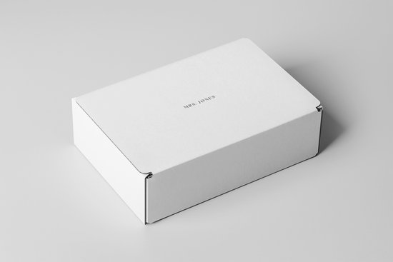 Madame Jones Payment signe l'échelle de changement de plateau de caisse - Paiement sans contact causé dans un café-restaurant de réparation de ventes.