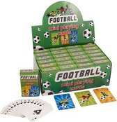 24 stuks - Uitdeelcadeautjes - Mini Speelkaarten - Model: Voetbal - In Display - Uitdeel - Traktatie voor kinderen - Jongens