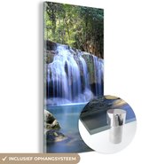 MuchoWow® Glasschilderij 20x40 cm - Schilderij acrylglas - Rotsen onder de watervallen van nationaal park Erawan - Foto op glas - Schilderijen