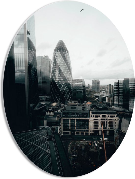 PVC Schuimplaat Ovaal - Uitzicht van een Stad - Verenigd Koninkrijk - 30x40 cm Foto op Ovaal (Met Ophangsysteem)