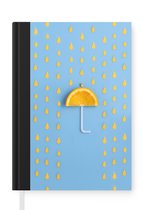 Notitieboek - Schrijfboek - Sinaasappel paraplu in de regen - Notitieboekje klein - A5 formaat - Schrijfblok