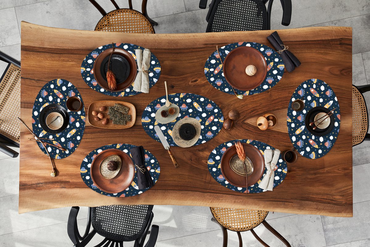 Placemats ovaal - Onderleggers - Ovale placemats - Design - Ruimte - Sterren - 8 stuks