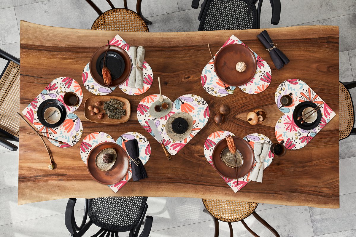 Onderleggers - Placemats - Placemats hartje - Bloemen - Regenboog - Design - 8 stuks