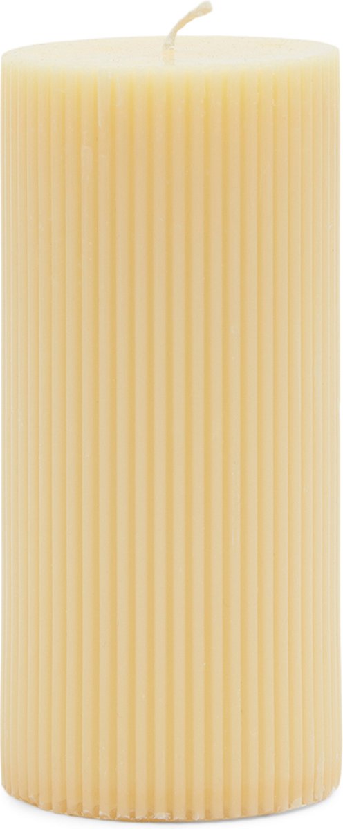 Riviera Maison Kaarsen - Stompkaarsen - Pillar Candle Rib 7x15 - Geel - 1 Stuks