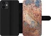 Bookcase Geschikt voor iPhone 12 Mini telefoonhoesje - Roest print - Grijs - IJzer - Met vakjes - Wallet case met magneetsluiting