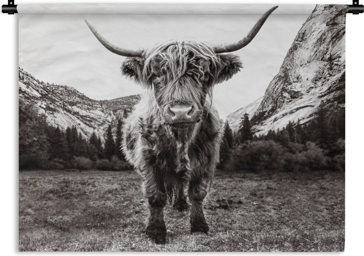 Wandkleed - Wanddoek - Berg - Zwart - Wit - Schotse Hooglander - 180x135 cm - Wandtapijt