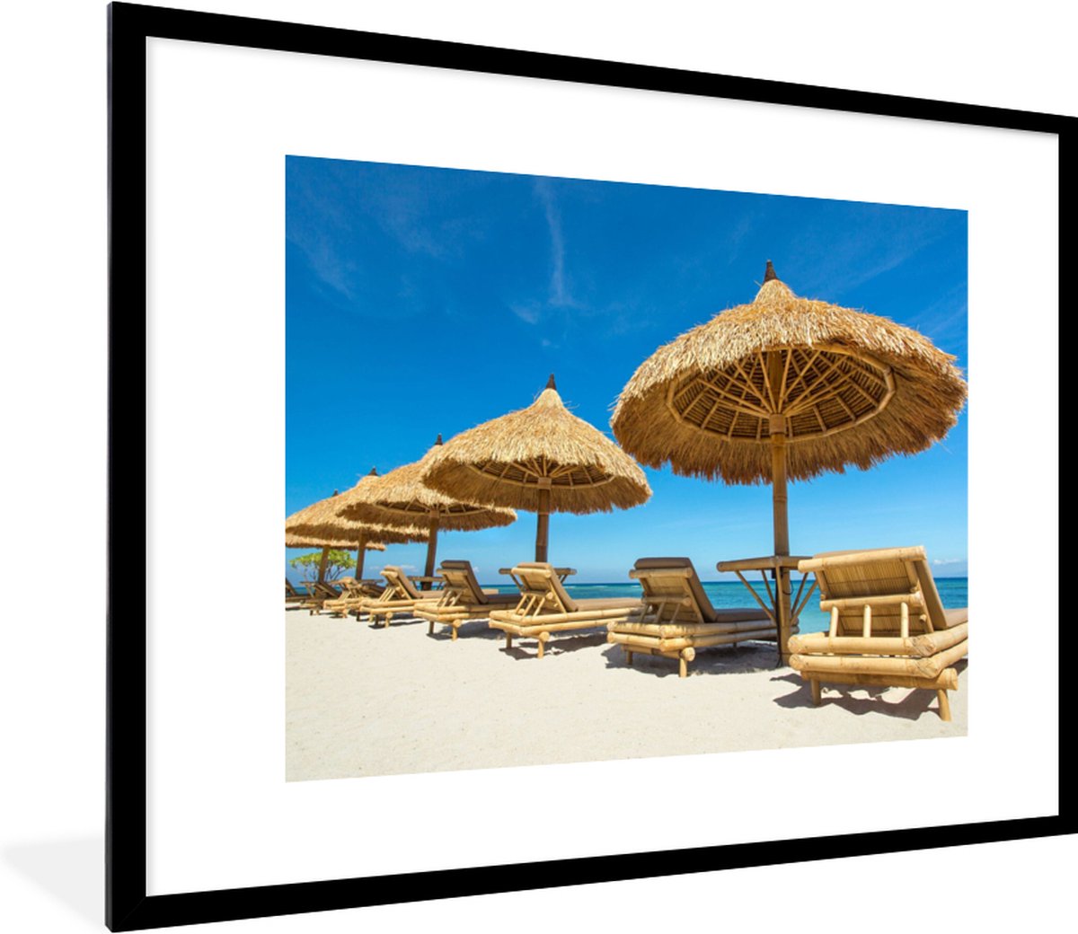 Poster in lijst - Fotolijst 80x60 cm - Posters - Strandstoel - Strand - Parasol - Zee - Zo