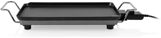 Zwarte grillplaat met metalen handvatten. De 46x26 cm plaat staat op vier zwarte pootjes en heeft een uitneembare thermostaat met snoer.