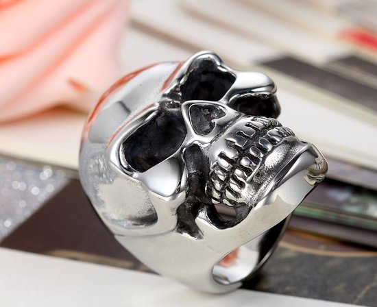 Ringen kleur zilver zwart schedel gothic maat optioneel, Roestvrij staal, Zonder steen. — afbeelding 4