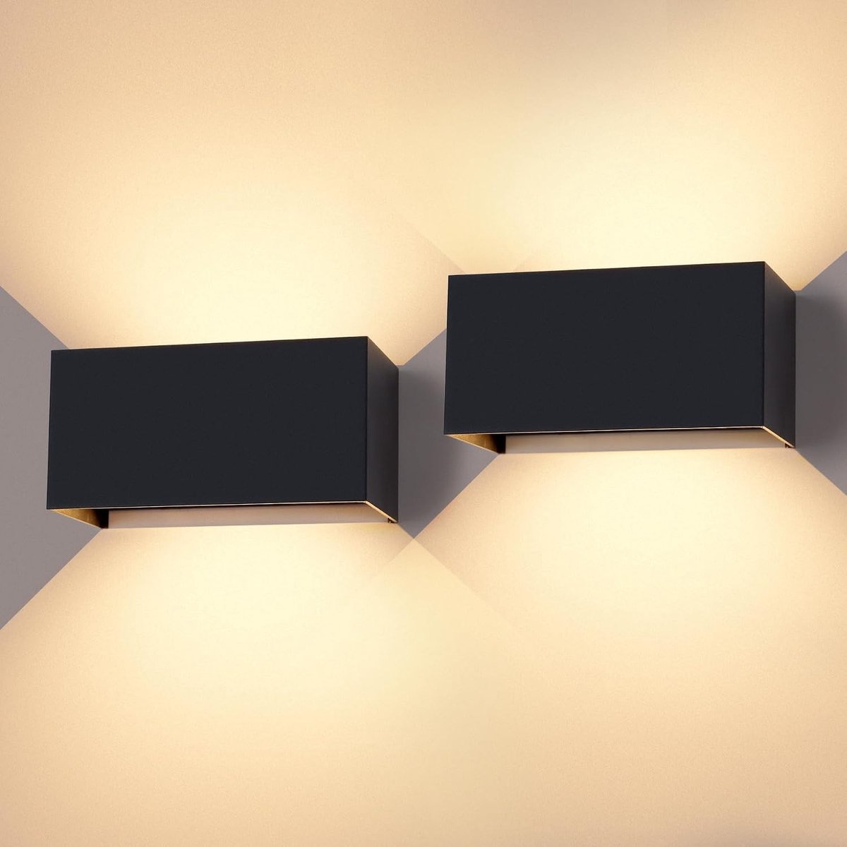 Wandlamp Buiten - Zwart - 24W - Verstelbare LED Wandlamp - Voor Binnen en Buiten
