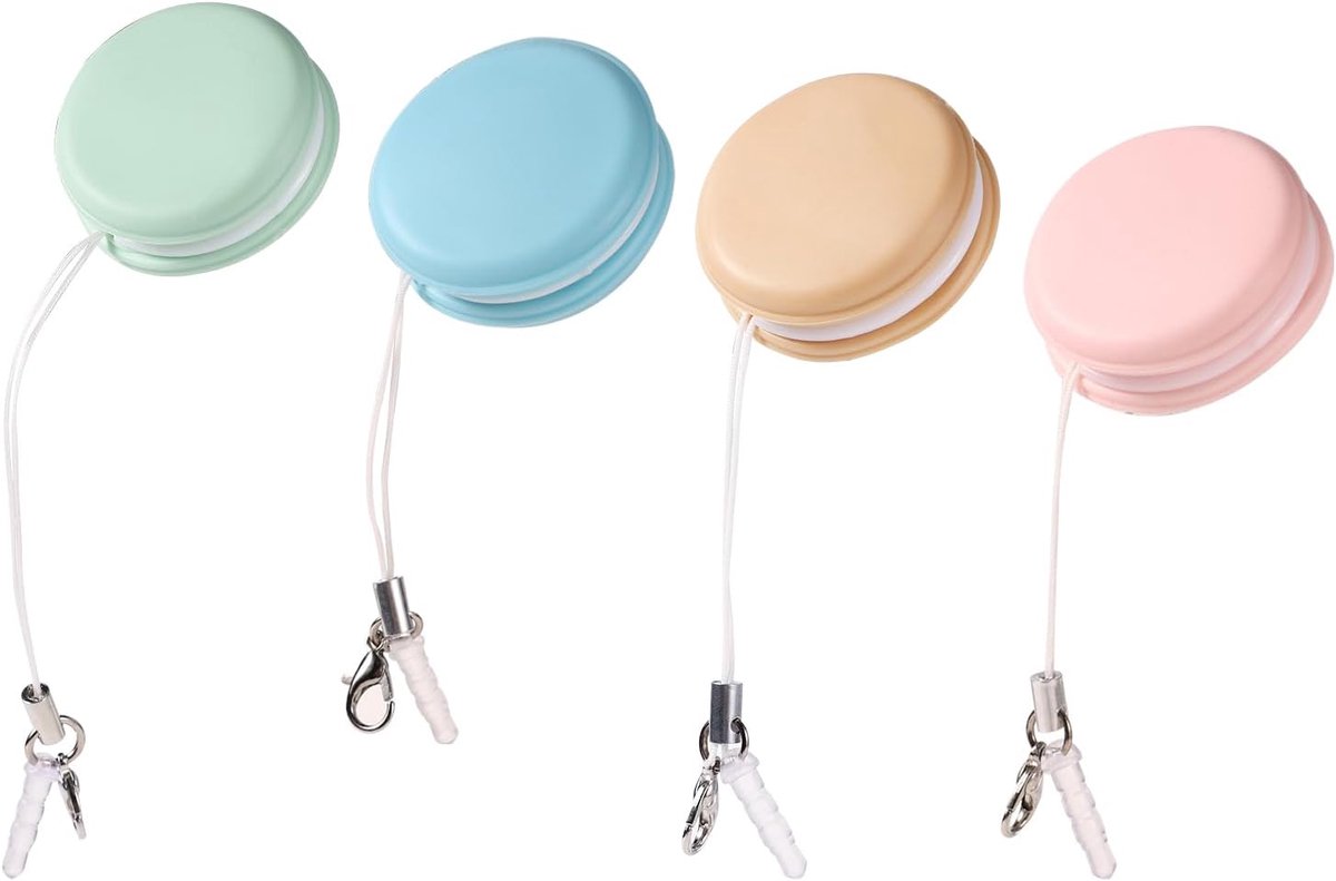 Set van 4 telefoonschermreinigers in macaronstijl, verbeterde versie 2025, schattige telefoonhanger met lensreiniger, cameraclip, brillenkoker en sleutelhanger.