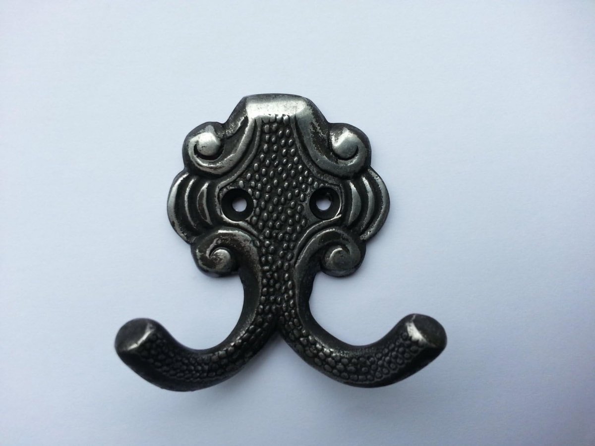Kledinghaken metaal antiek ijzer 66 x 60 mm - Robuuste haken - Inclusief bevestigingsmateriaal - ShopVlot