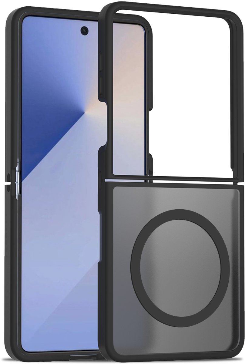 Hoesje Geschikt voor Samsung Galaxy Z Flip 8 - Zwart - Casemania Matte Armor Back Cover - Geschikt voor MagSafe
