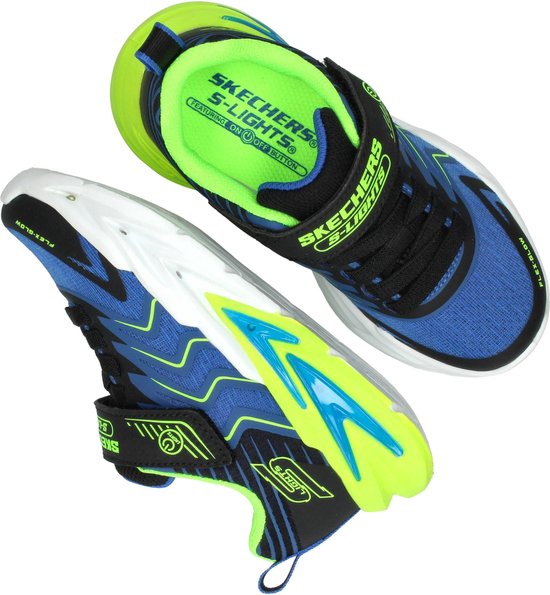 Blauwe Skechers jongen sneakers met limegroene voering en klittenbandsluiting, met lichtgevende zool.