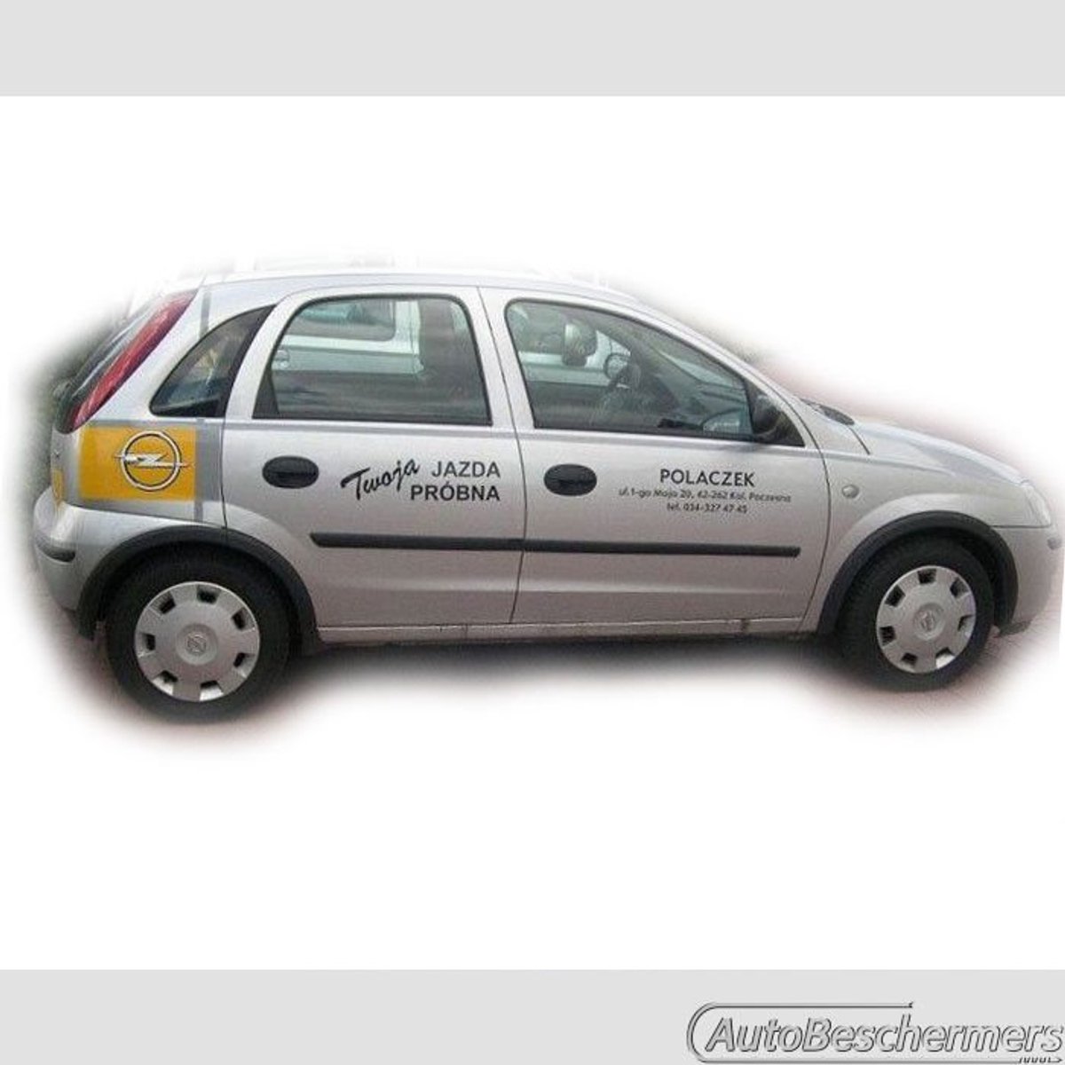 Stootlijsten set zwart voor Opel Corsa C 5-deurs 11.2000-11.2006. De stootstrips zijn zelfklevend. Set a 4 stuks (#0003)