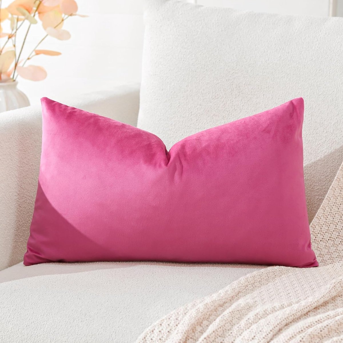 SnelShoppen - Velvet Kussenhoezen 30x50cm - Luxe Decoratieve Kussens - Zacht en Comfortabel - Hot Pink - Voor Sofa, Bed, Auto - Elegante Thuisdecorati