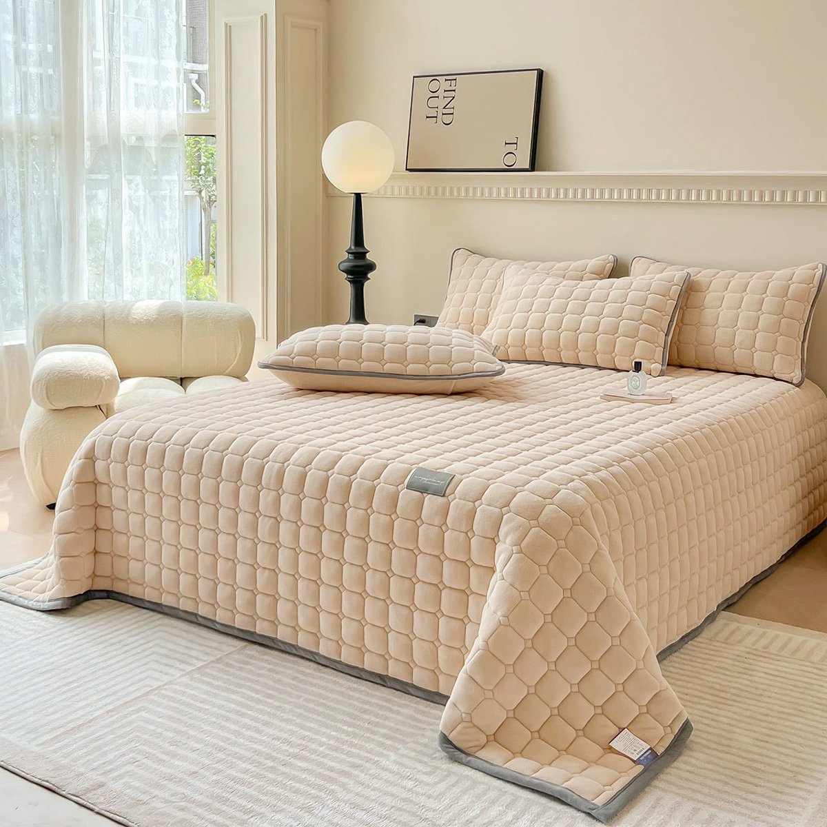 Bedsprei deken: Lichtgewicht melkfluweel 3-delige sprei van 230 x 250 cm met 2 kussenslopen 50 x 70 cm, elegant tweepersoonsbed gevoerd en gewatteerd voor de woonkamer (lichtcamel)