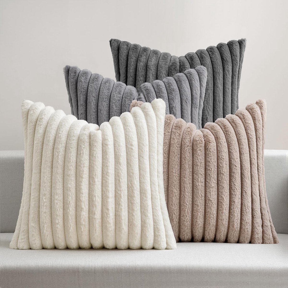 Pluis Kussenovertrek 40x40 knuffelkussen flauschig knuffel Kussen Kussenovertrekken Fell Sofakussen Dekokissen 4-delig Kussenslopen Kunstbont Zacht Wasbaar Deko voor Couch Serie Grijsbruin