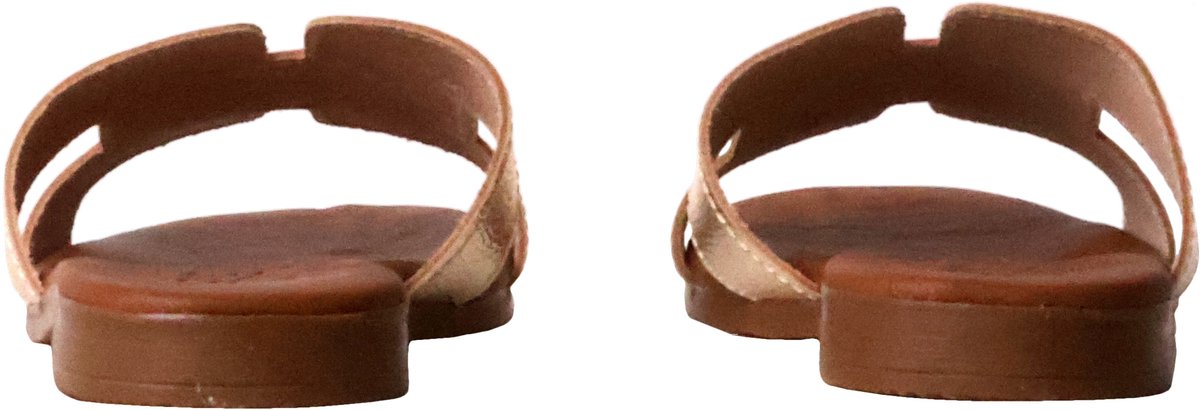 Platte leren sandalen