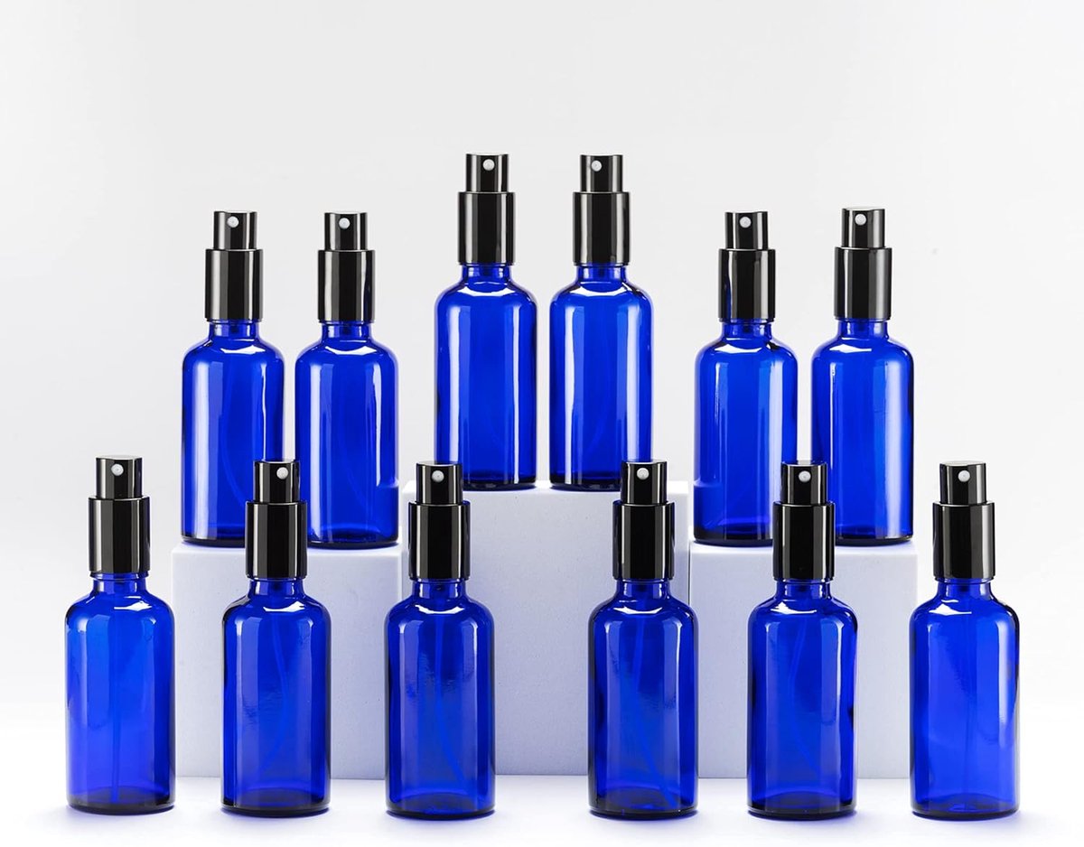 50 ml blaue Glas-Sprühflasche, leere feine Sprühflaschen mit Metallkappe für Reinigung, Aromatherapie, Diffusor für ätherische Öle, Massage, Haare, Haustiere, 12 Stück