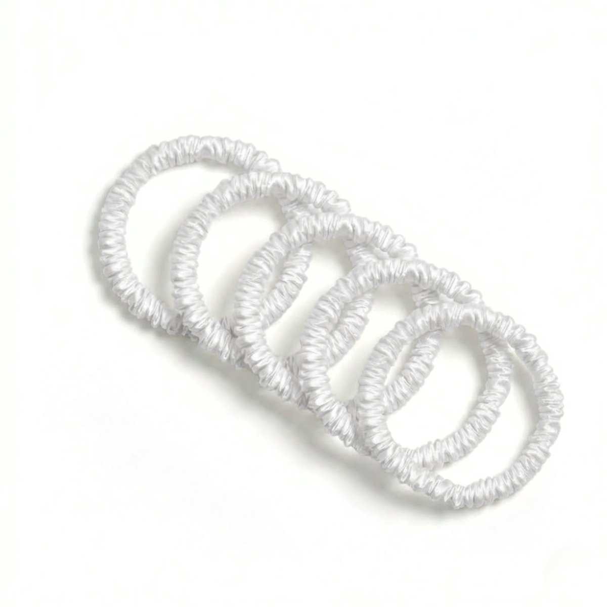 Zijden Scrunchies Cloud White Deluxe set van 5 - 22 Momme - Silk Heaven