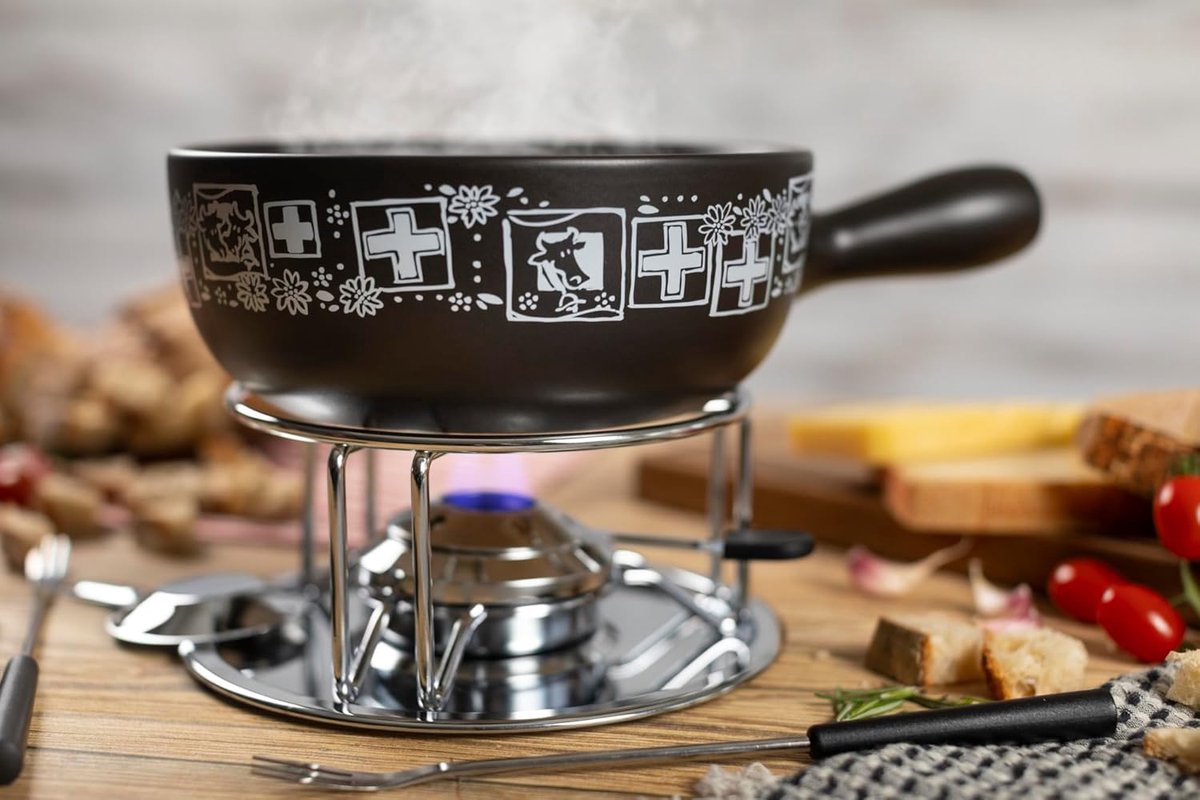 Kaasfondue set - Fondue pan - Gezellig samenzijn - Handgemaakte caquelon - 23 cm - Zwart – foto 4