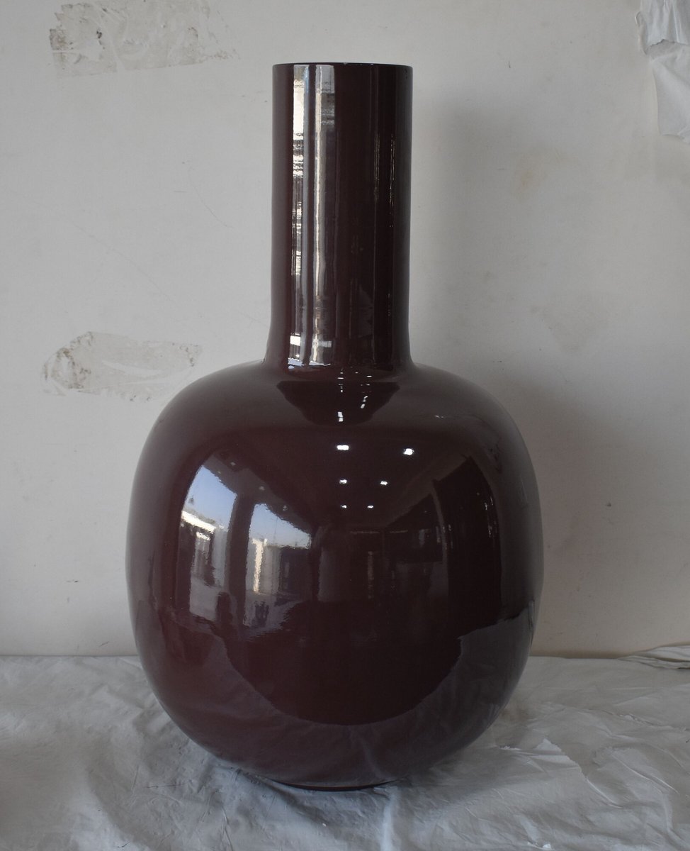 Metalen vaas Nagare glossy brown
