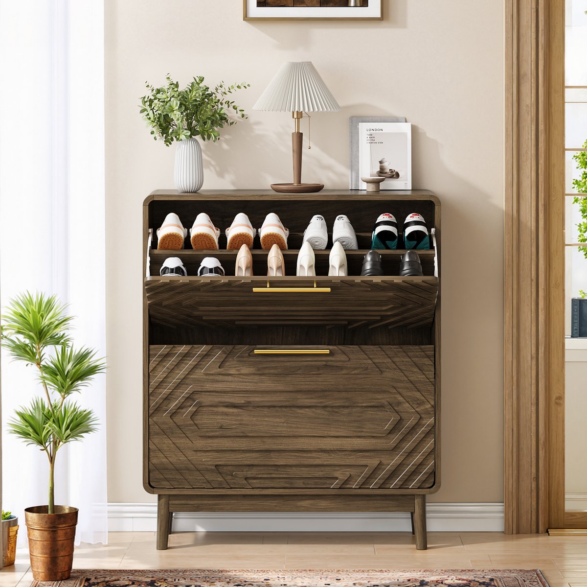Schoenenkast Vrijstaand Walnoot MDF Met 2 Kleppen En Open Opbergvak Voor Hal En Entree 80 Cm Breed 95 Cm Hoog