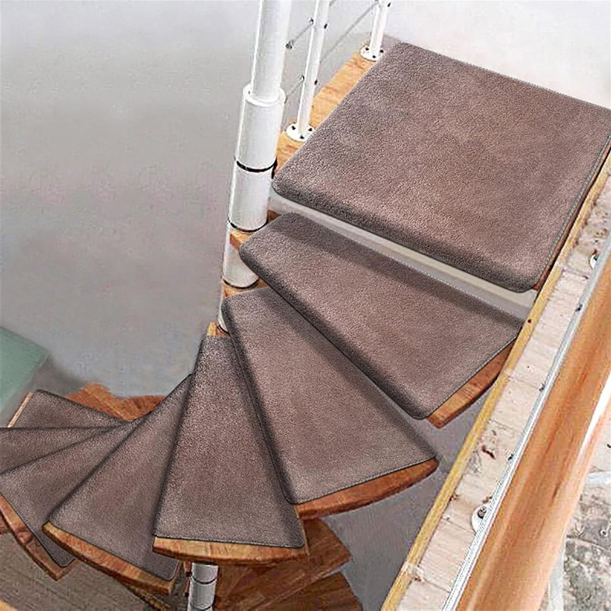 Antislip Traptreden - Trapmatten Tredenbekleding - Veilig Traplopen - Zelfklevend & Geluiddempend - Verschillende Maten - Grijs