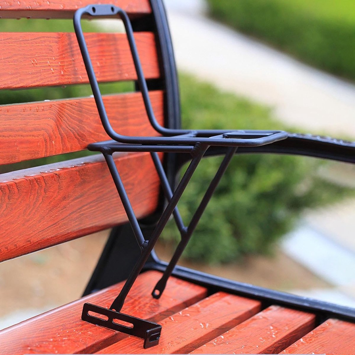 Metalen Fietsmand - Voorrek Mand - Fietsen Boodschappen - Robuuste Aluminium Constructie - 35 x 25 x 20.5 cm - Zwart